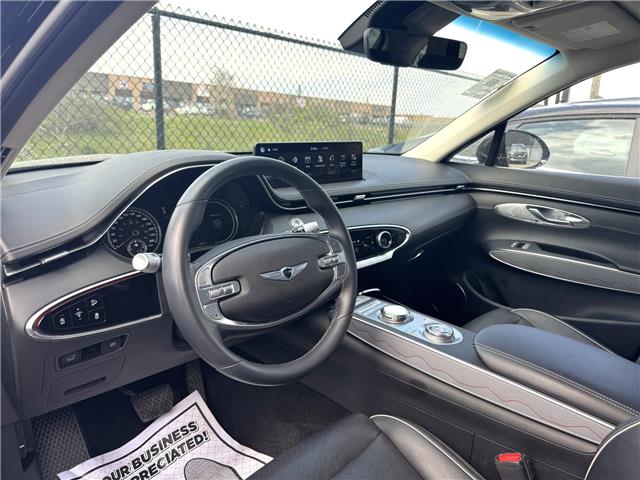 2022 Genesis GV70 2.5T Advanced (Stk: 25101645A) in Markham - Image 12 of 31