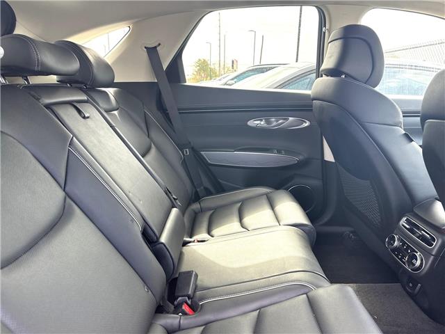 2022 Genesis GV70 2.5T Advanced (Stk: 25101645A) in Markham - Image 28 of 31