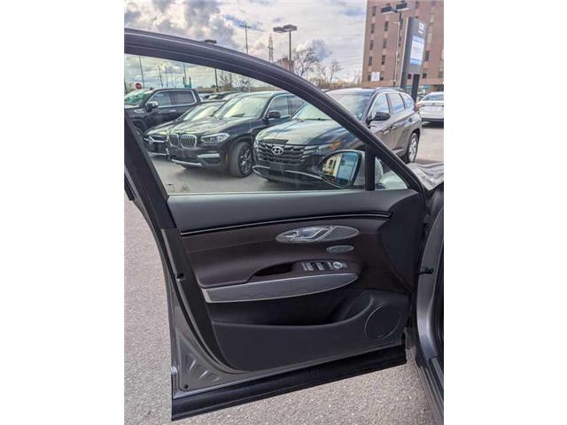 2023 Genesis GV70  (Stk: 260513) in Ottawa Central - Image 28 of 32