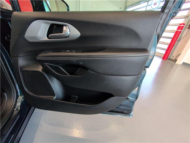 2022 Chrysler Pacifica Touring (Stk: C1721) in Lethbridge - Image 21 of 21 2022 Chrysler Pacifica Touring (Stk: C1721) in Lethbridge - Image 21 of 21
