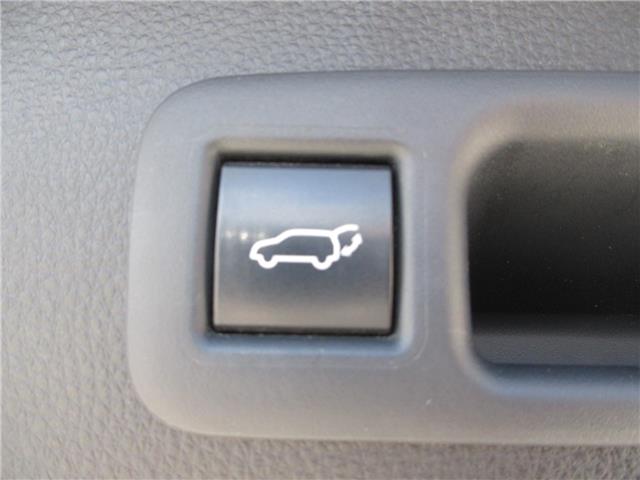 2020 Toyota Highlander Hybrid LE (Stk: 26084A) in Peterborough - Image 6 of 28 2020 Toyota Highlander Hybrid LE (Stk: 26084A) in Peterborough - Image 6 of 28