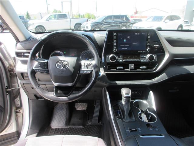 2020 Toyota Highlander Hybrid LE (Stk: 26084A) in Peterborough - Image 14 of 28 2020 Toyota Highlander Hybrid LE (Stk: 26084A) in Peterborough - Image 14 of 28