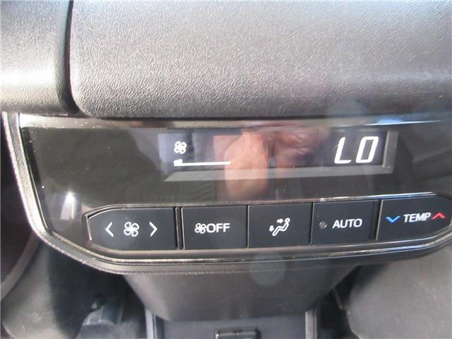 2020 Toyota Highlander Hybrid LE (Stk: 26084A) in Peterborough - Image 26 of 28 2020 Toyota Highlander Hybrid LE (Stk: 26084A) in Peterborough - Image 26 of 28