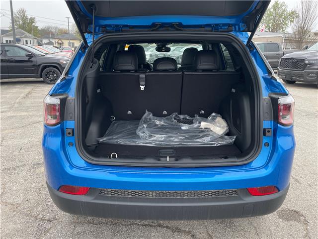 2026 Jeep Compass North (Stk: 105870) in St. Thomas - Image 10 of 19