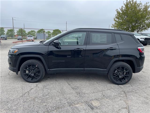 2026 Jeep Compass North (Stk: 106121) in St. Thomas - Image 2 of 19