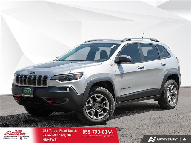 2019 Jeep Cherokee Trailhawk (Stk: 626061) in Essex-Windsor - Image 1 of 31