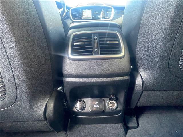 2019 Kia Sorento 3.3L SX (Stk: K558024) in Scarborough - Image 15 of 31