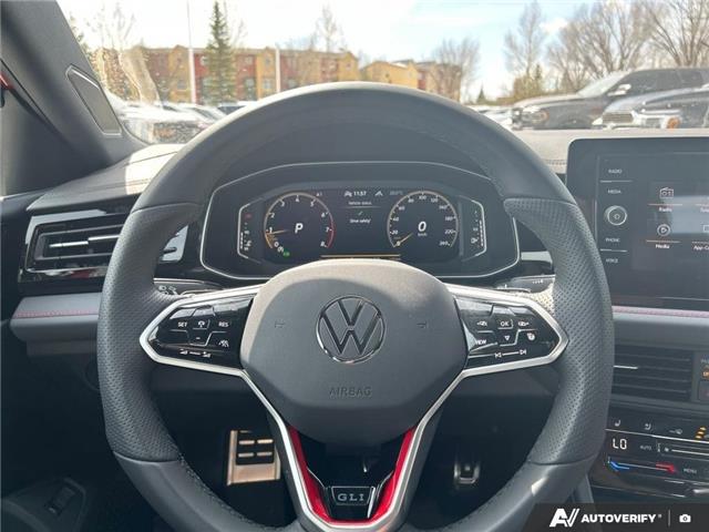 2025 Volkswagen Jetta GLI Autobahn (Stk: KU0494) in Okotoks - Image 13 of 24