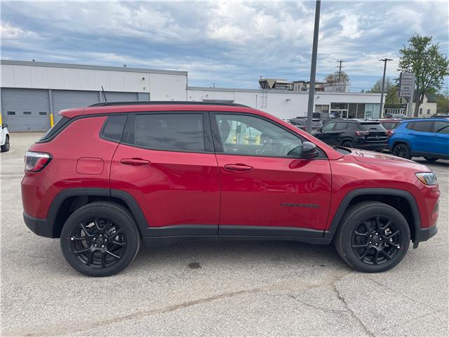 2026 Jeep Compass North (Stk: 106252) in St. Thomas - Image 6 of 18