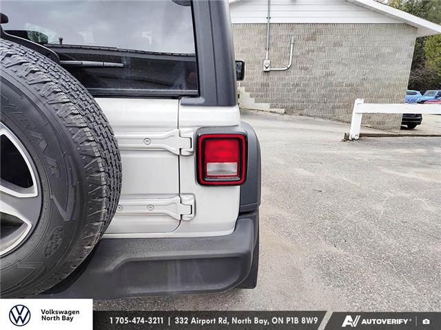 2020 Jeep Wrangler Sport (Stk: 26111A) in North Bay - Image 9 of 21