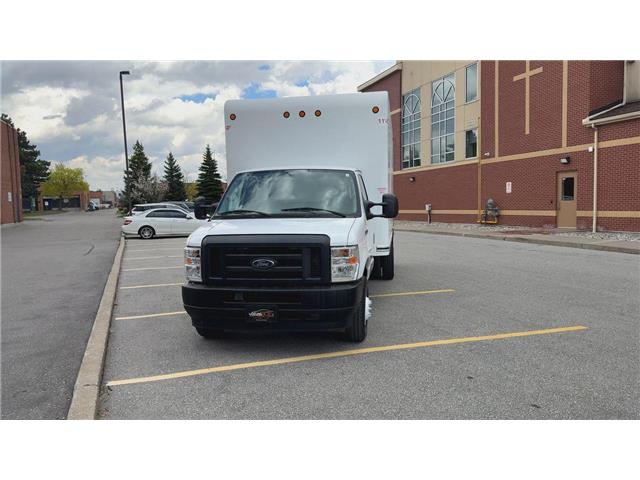 2019 Ford E-450 Cutaway  (Stk: NP8074) in Vaughan - Image 4 of 31