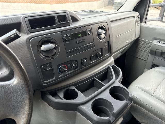 2019 Ford E-450 Cutaway  (Stk: NP8074) in Vaughan - Image 18 of 31
