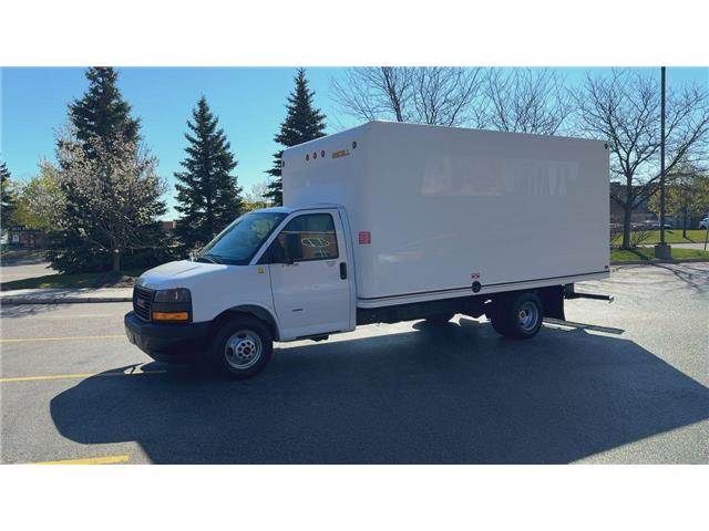 2019 GMC Savana Cutaway Work Van (Stk: NP5252) in Vaughan - Image 5 of 32