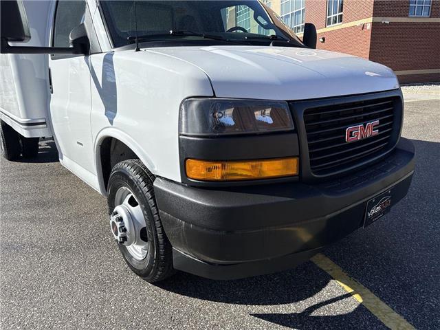 2019 GMC Savana Cutaway Work Van (Stk: NP5252) in Vaughan - Image 21 of 32