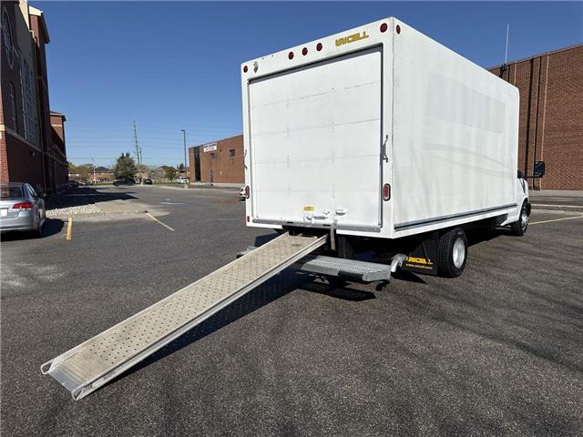 2019 GMC Savana Cutaway Work Van (Stk: NP5252) in Vaughan - Image 31 of 32