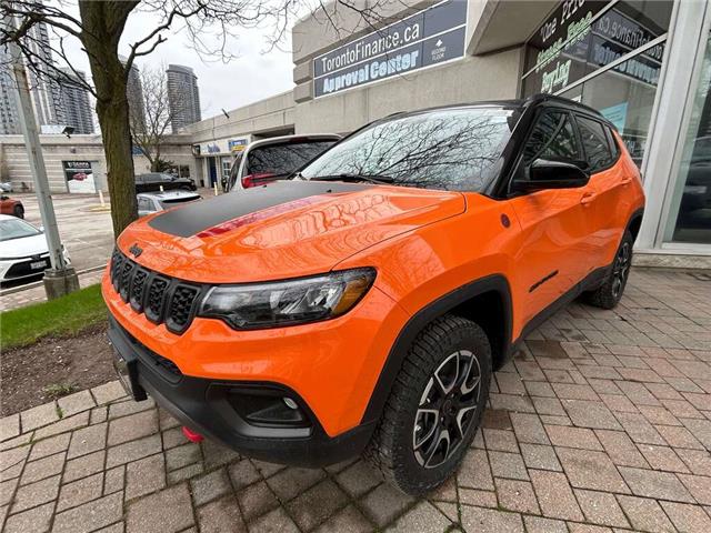 2026 Jeep Compass Trailhawk (Stk: 26-0113) in Toronto - Image 1 of 18