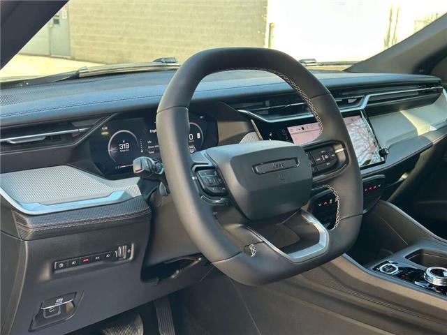 2026 Jeep Cherokee Laredo/Limited (Stk: 26-0119) in Toronto - Image 6 of 18