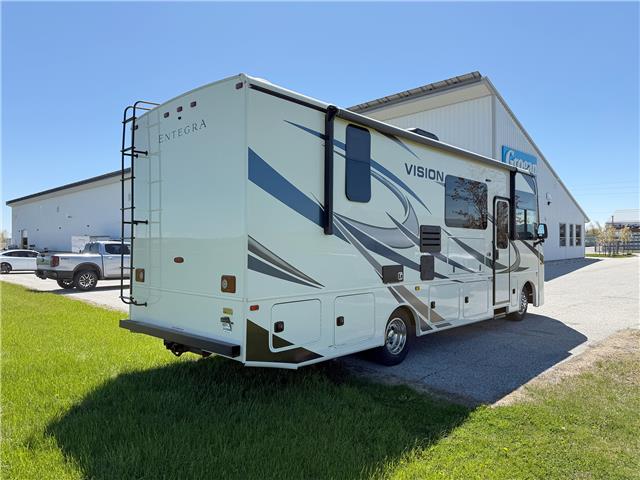 2022 Ford F-53 Motorhome Chassis Base (Stk: A13841) in Watford - Image 7 of 31