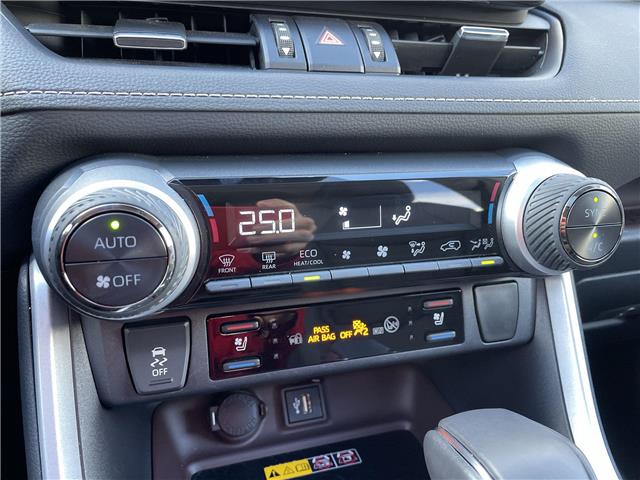 2025 Toyota RAV4 Hybrid Limited (Stk: 12108404A) in Concord - Image 42 of 49