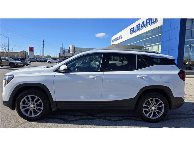 2024 GMC Terrain SLT (Stk: P04259) in RICHMOND HILL - Image 2 of 32