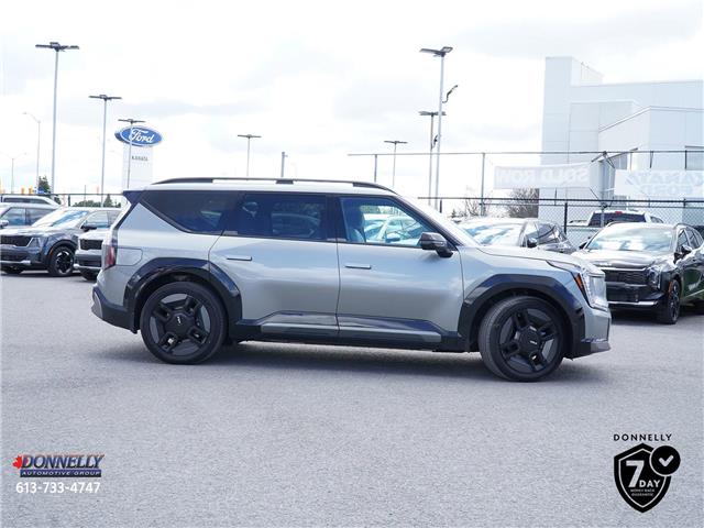 2026 Kia EV9 LAND W/GT-LINE PACKAGE (Stk: KA371) in Kanata - Image 2 of 24