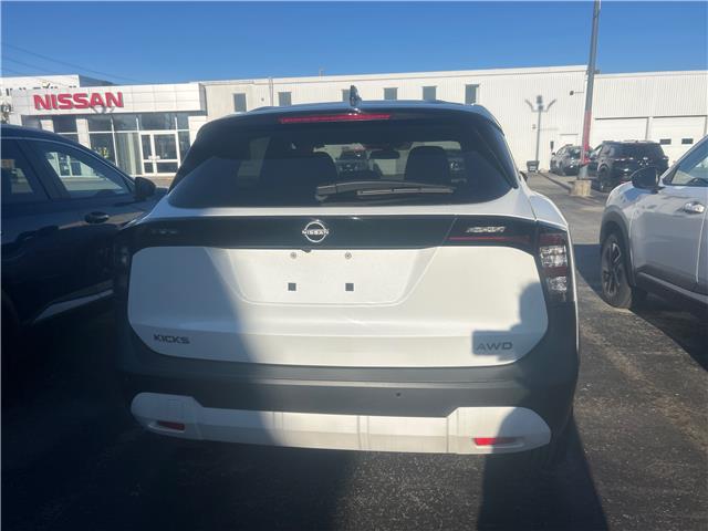 2026 Nissan Kicks SV (Stk: 26059) in Sarnia - Image 3 of 5