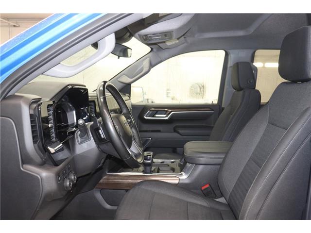 2025 Chevrolet Silverado 1500 RST (Stk: T3464A) in Watrous - Image 18 of 38
