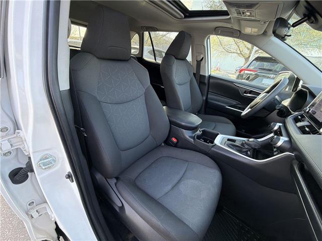 2025 Toyota RAV4 XLE (Stk: 10U6661) in Markham - Image 31 of 32