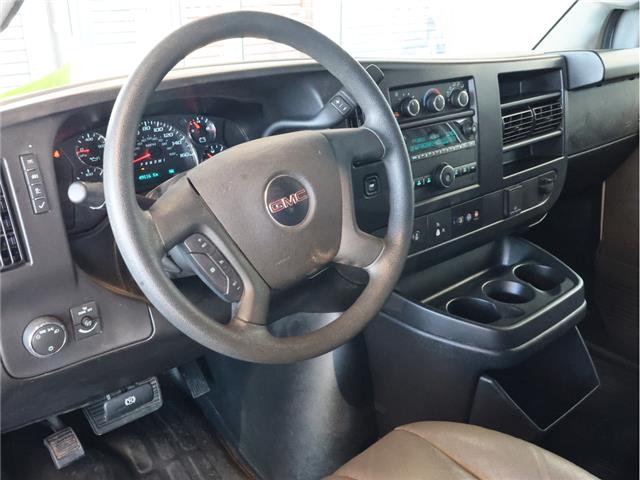 2024 GMC Savana 2500 Work Van (Stk: B20154) in Calgary - Image 10 of 15
