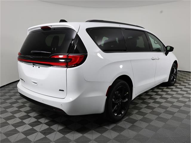 2026 Chrysler Pacifica Select (Stk: 26T199) in Calgary - Image 6 of 19