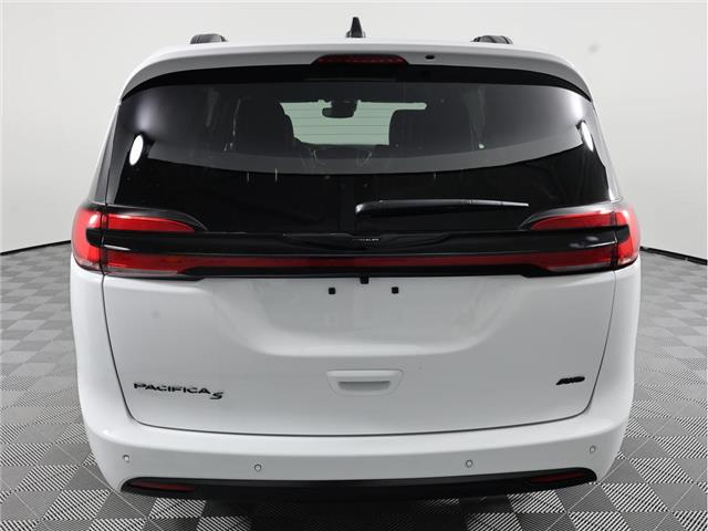 2026 Chrysler Pacifica Select (Stk: 26T199) in Calgary - Image 7 of 19