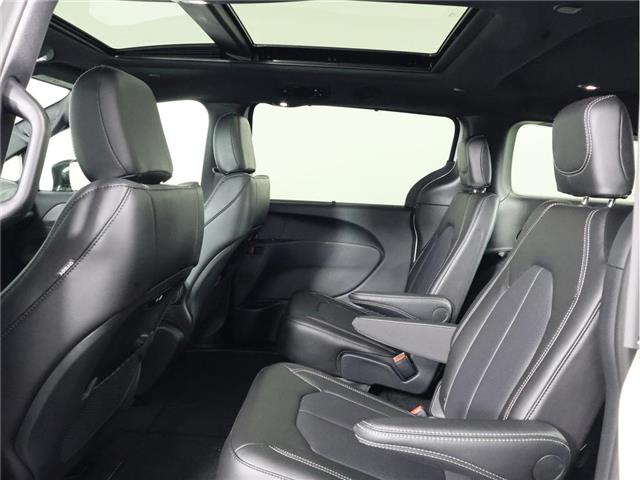 2026 Chrysler Pacifica Select (Stk: 26T199) in Calgary - Image 10 of 19