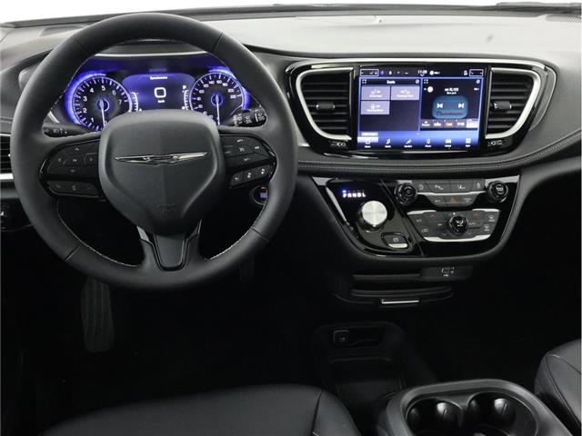 2026 Chrysler Pacifica Select (Stk: 26T199) in Calgary - Image 12 of 19