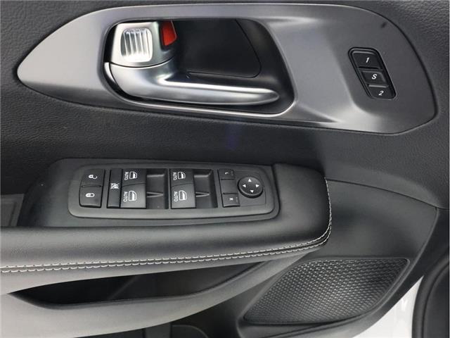 2026 Chrysler Pacifica Select (Stk: 26T199) in Calgary - Image 18 of 19