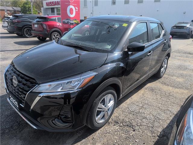 2025 Nissan Kicks Play S (Stk: 25229) in Sarnia - Image 1 of 3
