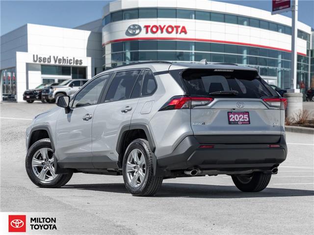 2025 Toyota RAV4 Hybrid XLE (Stk: 261762) in Milton - Image 5 of 25