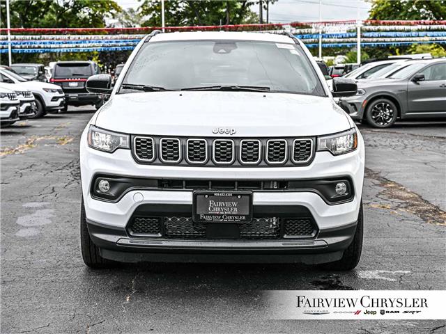 2026 Jeep Compass North (Stk: TT2471) in Burlington - Image 2 of 32 2026 Jeep Compass North (Stk: TT2471) in Burlington - Image 2 of 32
