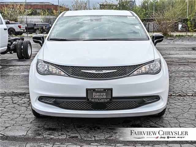 2026 Chrysler Grand Caravan SXT (Stk: TR2553) in Burlington - Image 2 of 31