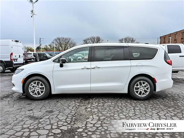 2026 Chrysler Grand Caravan SXT (Stk: TR2553) in Burlington - Image 3 of 31