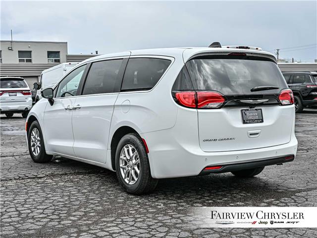 2026 Chrysler Grand Caravan SXT (Stk: TR2553) in Burlington - Image 4 of 31