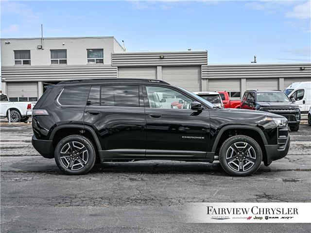 2026 Jeep Cherokee Laredo/Limited (Stk: TT2619) in Burlington - Image 12 of 32