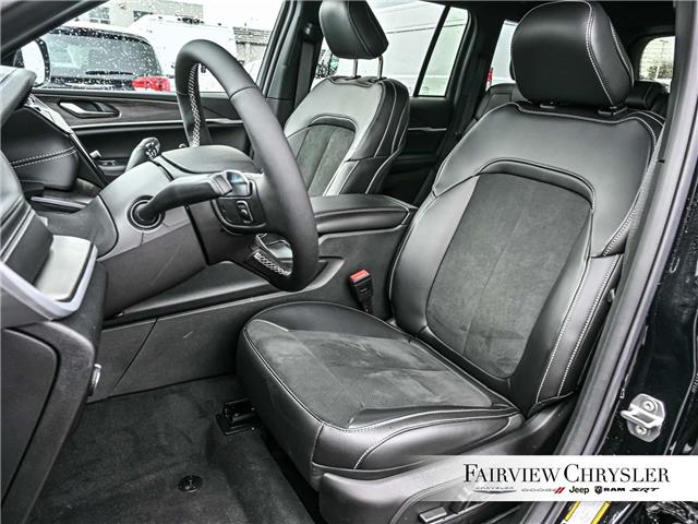2026 Jeep Grand Cherokee Base (Stk: TC2587) in Burlington - Image 15 of 32