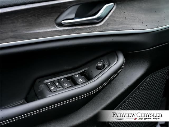 2026 Jeep Grand Cherokee Base (Stk: TC2587) in Burlington - Image 16 of 32