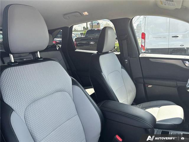 2024 Ford Escape PHEV (Stk: AFLJ0H2786) in Hamilton - Image 16 of 19