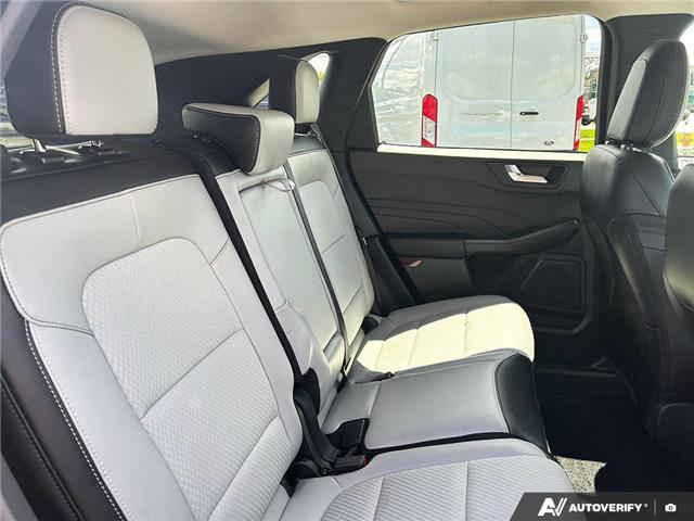 2024 Ford Escape PHEV (Stk: AFLJ0H2786) in Hamilton - Image 17 of 19