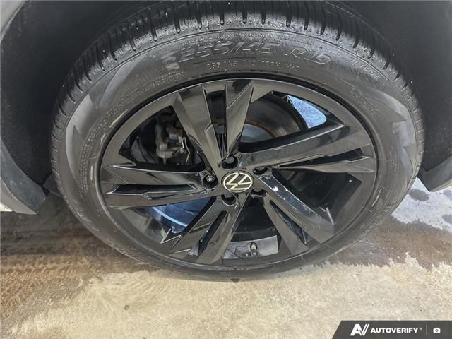 2023 Volkswagen Tiguan Comfortline R-Line Black (Stk: 166342) in London - Image 6 of 26