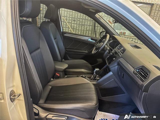 2023 Volkswagen Tiguan Comfortline R-Line Black (Stk: 166342) in London - Image 22 of 26