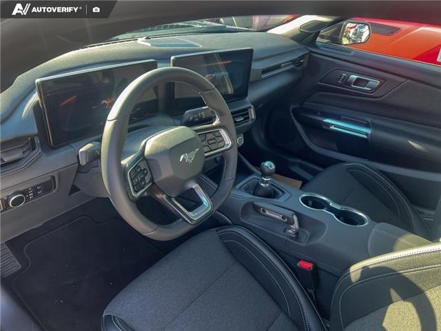 2026 Ford Mustang GT (Stk: 26M8397) in North Vancouver - Image 12 of 23