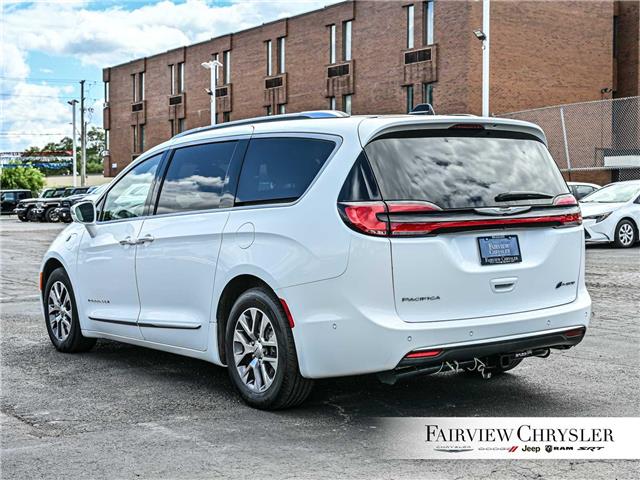 2024 Chrysler Pacifica Hybrid Pinnacle (Stk: U21251) in Burlington - Image 4 of 35