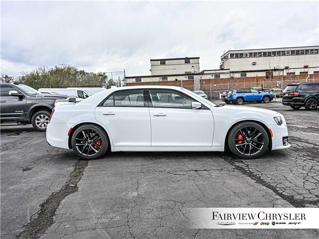2023 Chrysler 300 C (Stk: U21505) in Burlington - Image 13 of 34